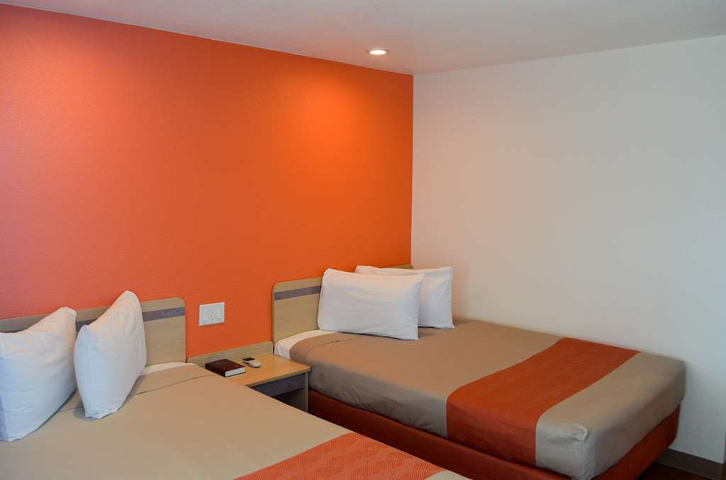 Motel 6 Lost Hills / Buttonwillow Racetrack Phòng bức ảnh