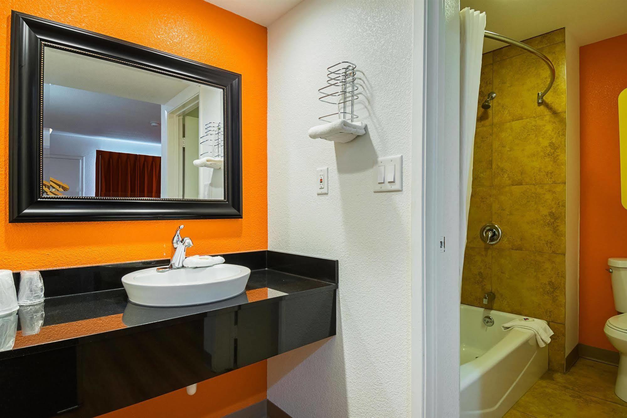 Motel 6 Lost Hills / Buttonwillow Racetrack Ngoại thất bức ảnh